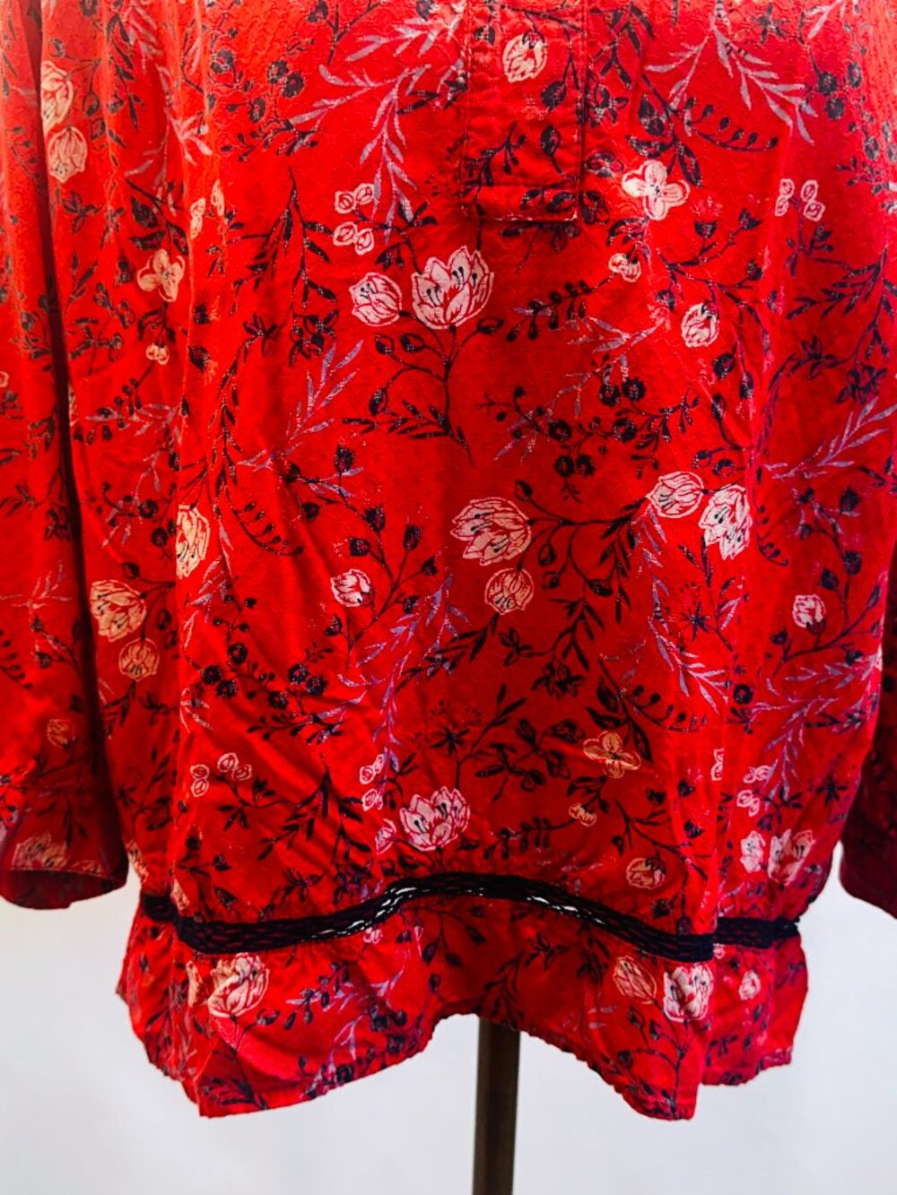 CASLON Women Long Sleeve Pullover V-Neck Floral Red Casual Shirt Size Small - Picture 3 of 13